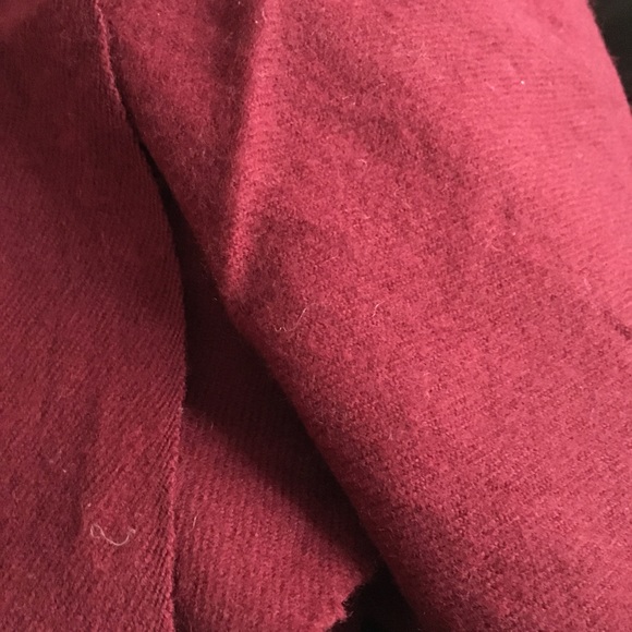 100% PURE WOOL Fuchsia Scarf - Picture 3 of 4